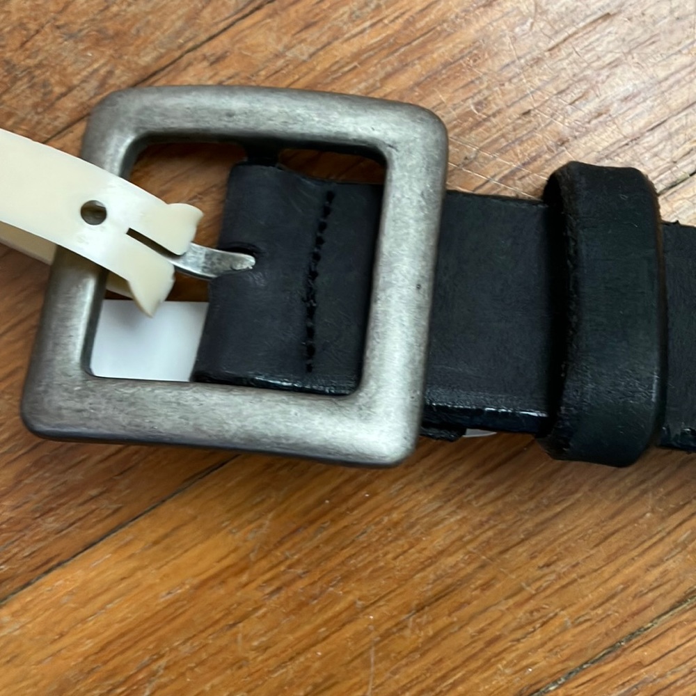 REI black leather belt